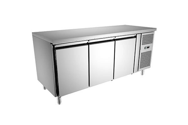 Bakery Chiller Counters With 3 Doors YRG-S075(304)