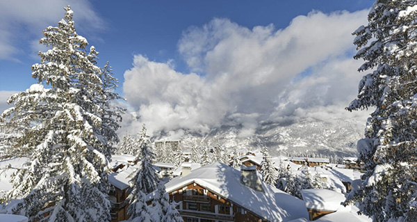 Snow Lodge Hotel In France