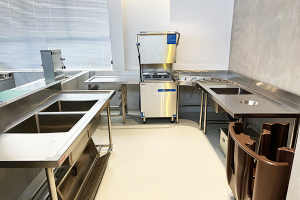 INEO Dishwashing Area