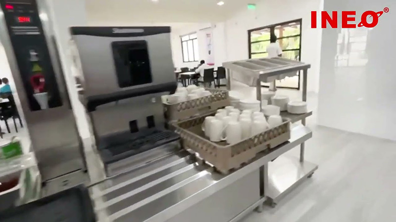 Staff Kitchen in Resort Project-Commercial Kitchen Fabricators China Export